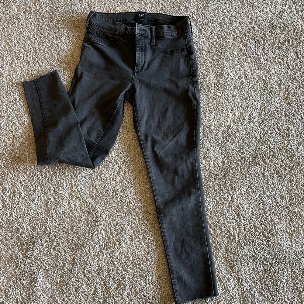 Black gap skinny jeans